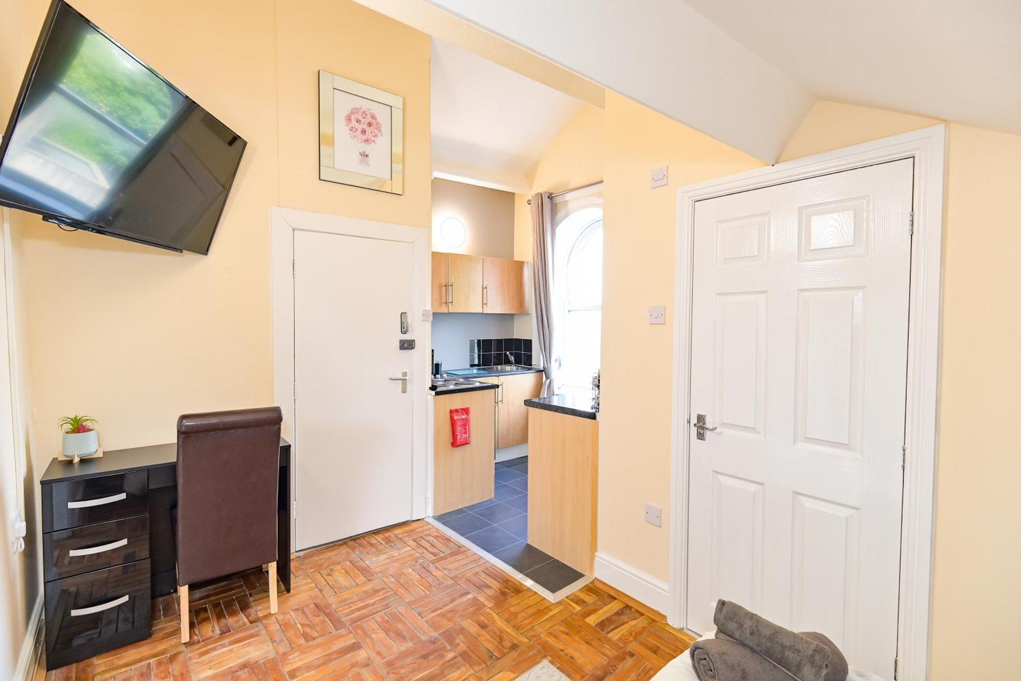 The Elm Wood Apartments Huddersfield Zimmer foto