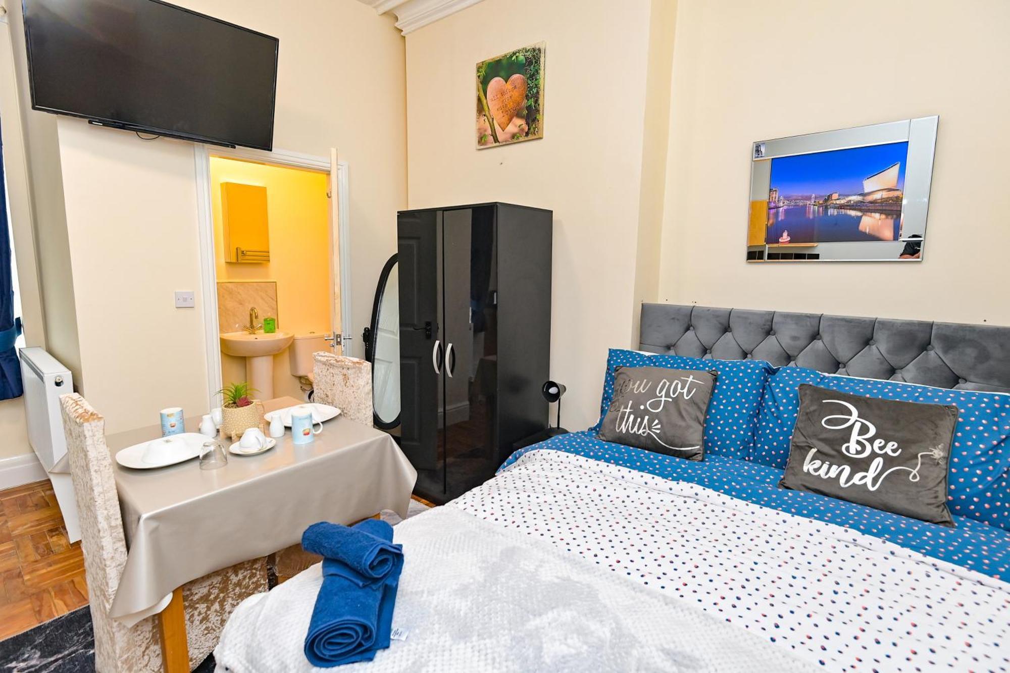 The Elm Wood Apartments Huddersfield Zimmer foto
