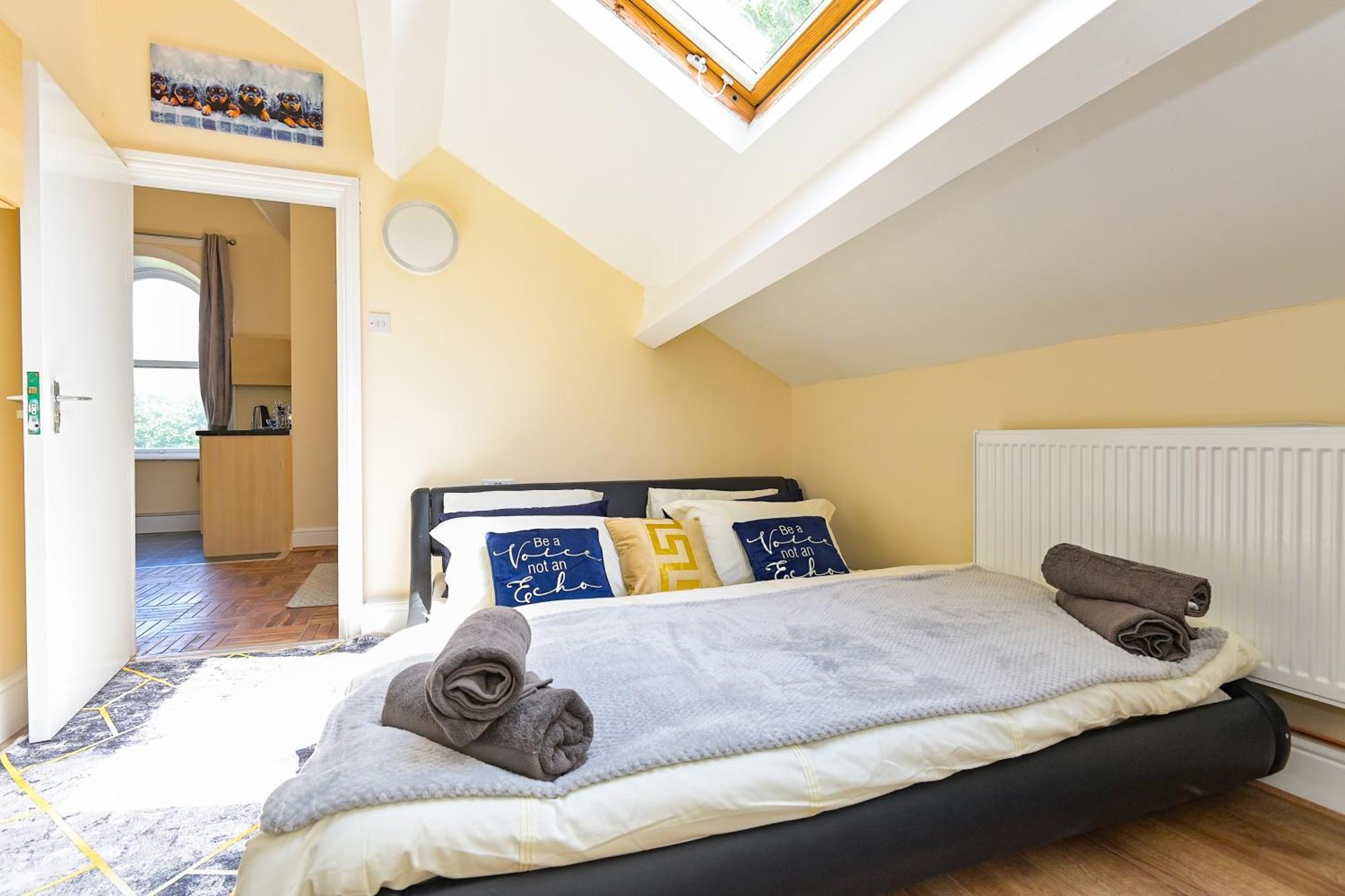 The Elm Wood Apartments Huddersfield Zimmer foto